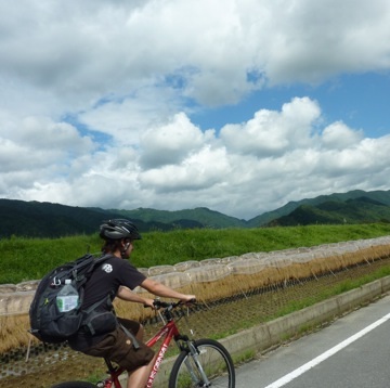 thumbnail_Bike through Japan's Scenic Hida Satoyama Countryside
