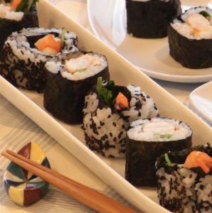 thumbnail_Learn How to Make Sushi Rolls From a Chef